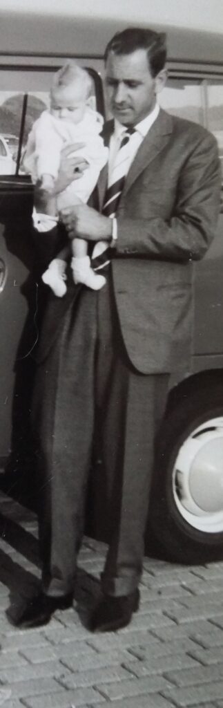 foto van patricia als kind met haar vader